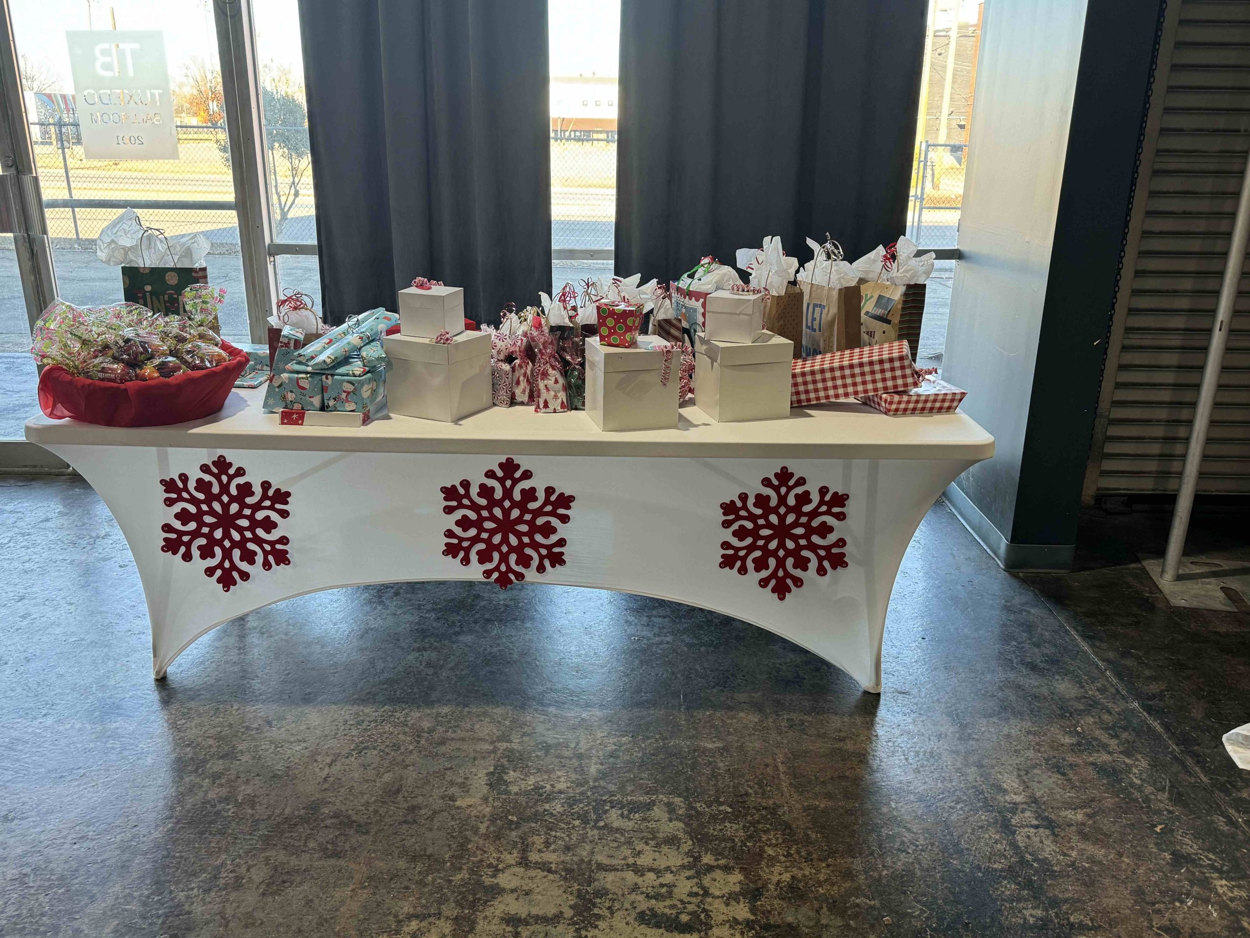 ENSLEY tuxedo ballroom SPACE RENTAL for events birmingham, alabama</p>
<p>christmas party space rental birmingham