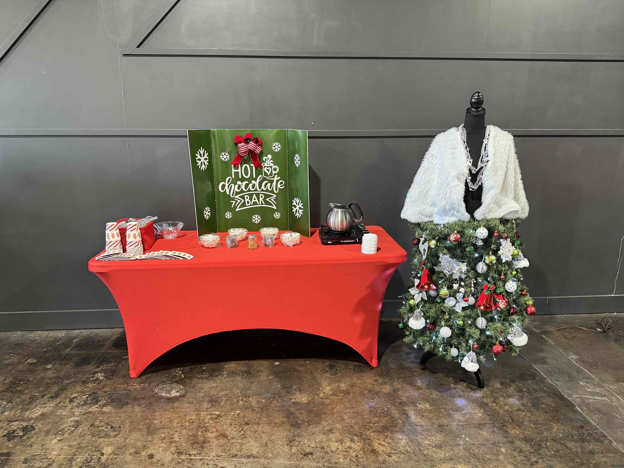 ENSLEY tuxedo ballroom SPACE RENTAL for events birmingham, alabama</p>
<p>christmas party space rental birmingham