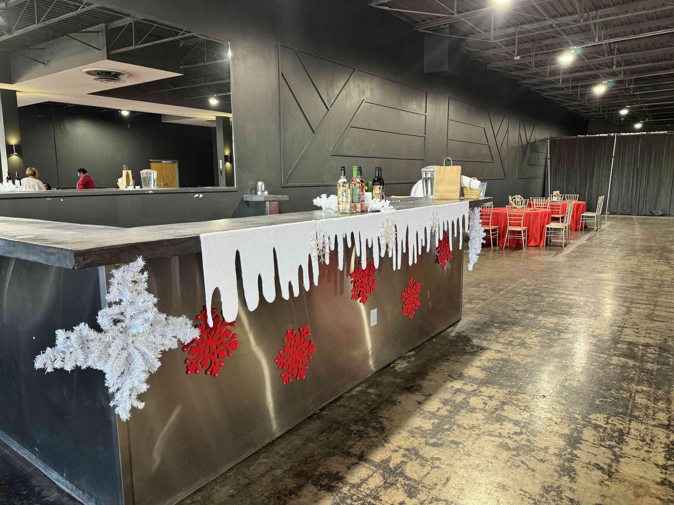 ENSLEY tuxedo ballroom SPACE RENTAL for events birmingham, alabama</p>
<p>christmas party space rental birmingham